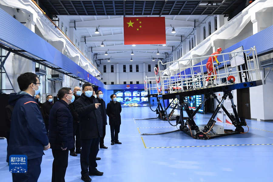 习近平在北京考察2022年冬奥会、冬残奥会筹办备赛工作时强调 坚定信心再接再厉抓好各项筹备工作 确保北京冬奥会冬残奥会圆满成功 韩正陪同考察